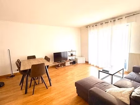 t2 lumineux–grd balcon sud+cuisine equipee+pkg sous-terrain