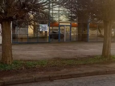 vente immeuble de bureaux à jouy aux arches