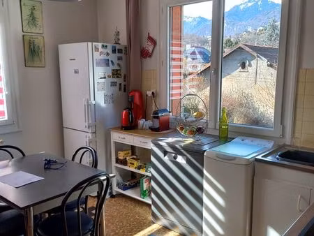 deux logements t4+t3 dans maison avec jardin