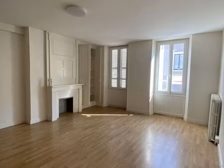 maison 6 pièces 155 m²