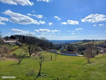 terrain 3175 m² planioles