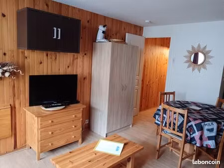 studio cabine + parking souterrain centre station pied des pistes