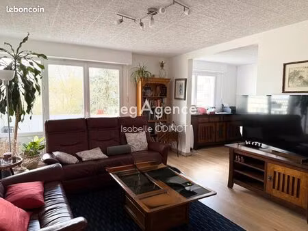 appartement 4 pièces 79 m²