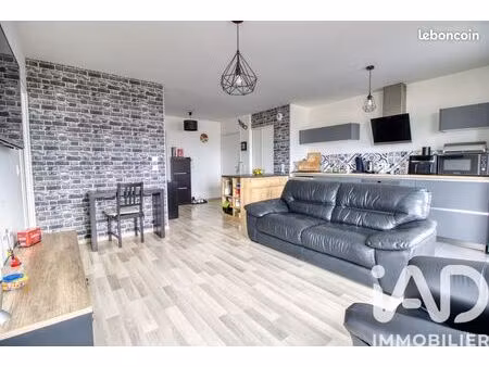 appartement 4 pièces 81 m²