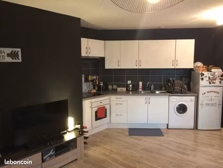 t2 49m2 pau centre ville + pkg