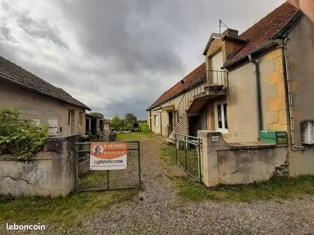 ferme 4 pièces 83 m²