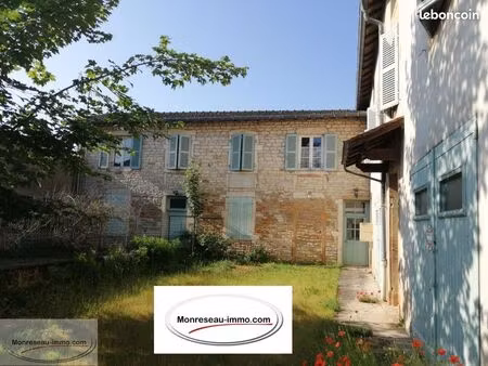 immeuble 143 m² macon