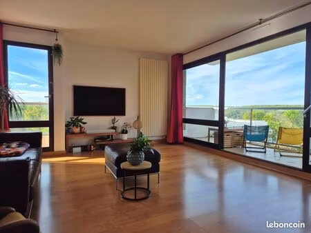 appartement 3 pièces 75 m²