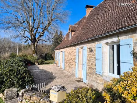 charmante propriété en pierres et son parc arboré