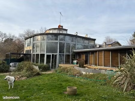 maison de charme 160 m2 avec piscine - environnement verdoyant et calme