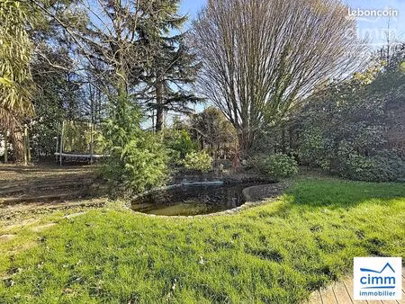 propriété 7 pièces 202 m²