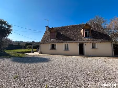 maison rénovée – 80 m² – grand terrain – savigné-l’évêque