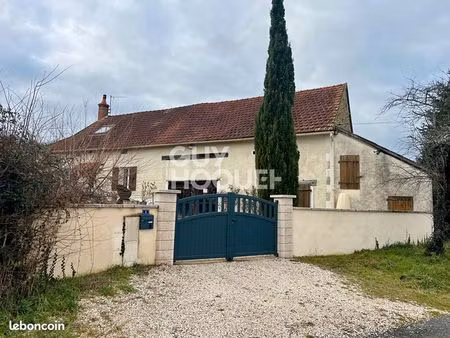 propriété 5 pièces 97 m²