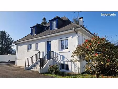 villa 5 pièces 170 m²