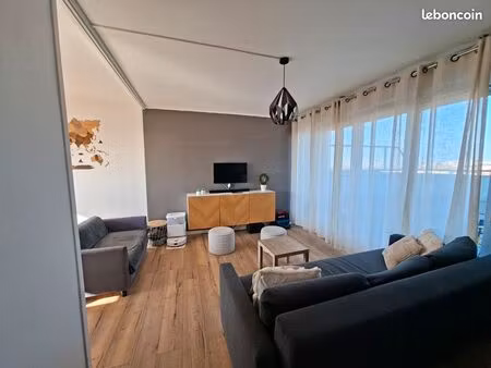 appartement 3 piéces 56m avec terrasse