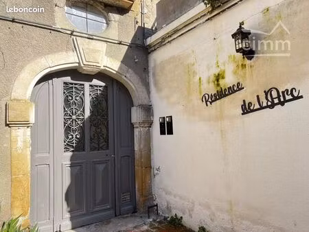 immeuble 15 pièces 347 m²