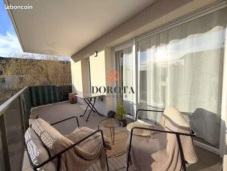 appartement 3 pièces 69 m²