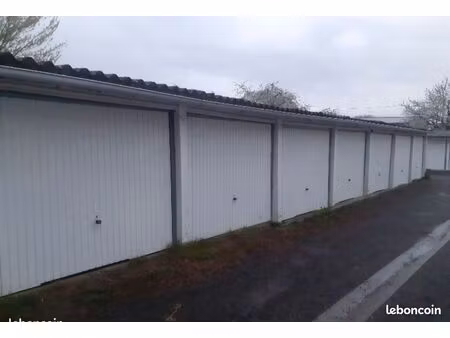 lot de 20 garages box