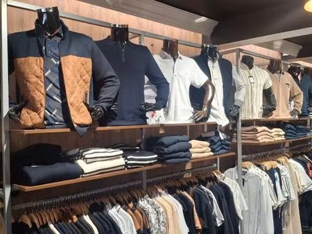 local commercial centre ville du mans