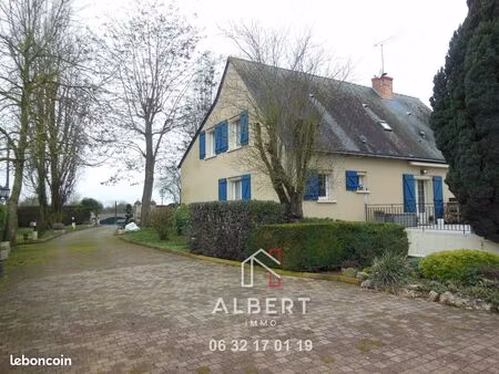 pavillon 7 pièces 157 m²