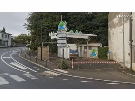 terrain constructible 531m2  infrastructure fonctionnelle offerte (centre de lavage)