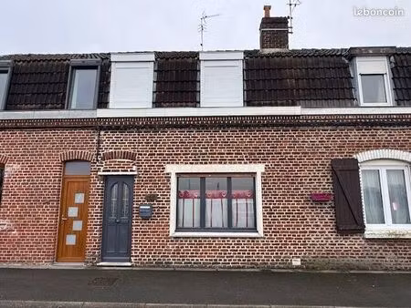 maison 6 pièces 84 m²