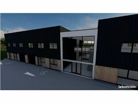 bureaux 754 m² goven