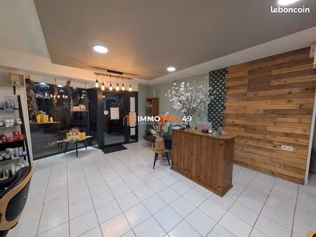 salon de coiffure 155 m² beaupréau-en-mauges