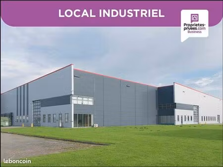 local industriel 1 900 m²