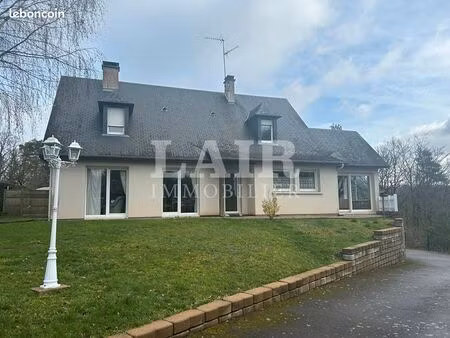 pavillon 5 pièces 161 m²