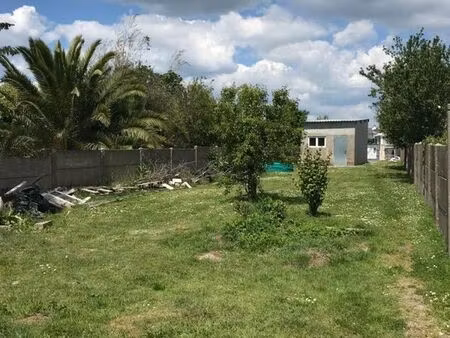 terrain 366 m² locmiquélic