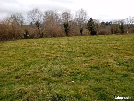 vend terrain a bâtir