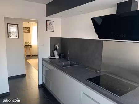 barberaz-sud chambery  agréable appartement 3p+c rénové  avec balcon et loggia  cave spaci