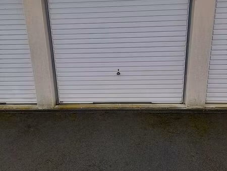 garage à louer
