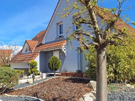 maison individuelle lumineuse dans un quartier recherché de seltz