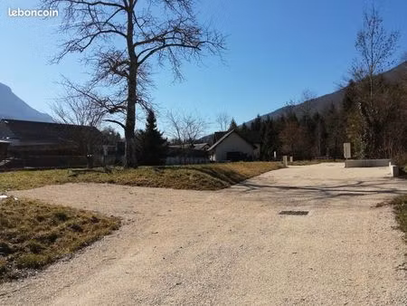 terrain viabilisé saint thibaud de couz