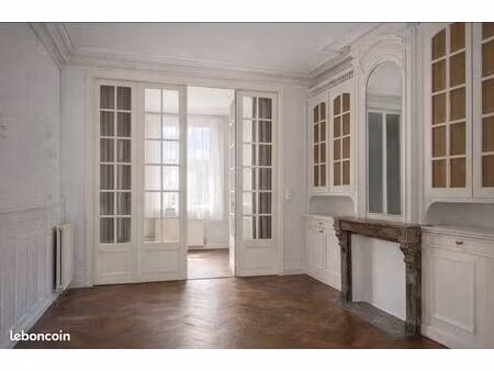 appartement 3 pièces 75 m²