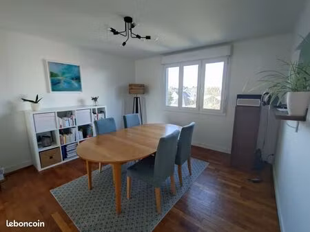 appartement 4 pièces 71 m² avec garage fermé