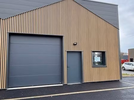 local d activité à louer