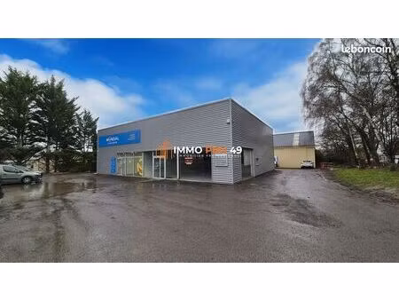 local 150 m² saumur