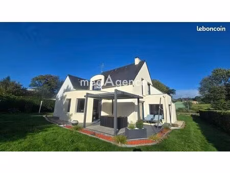 propriété 7 pièces 130 m²