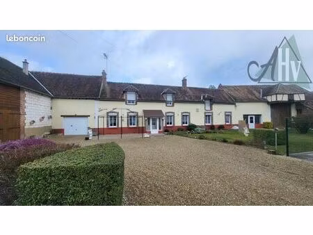 propriété 5 pièces 145 m²