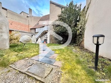 maison de ville 7 pièces 169 m²