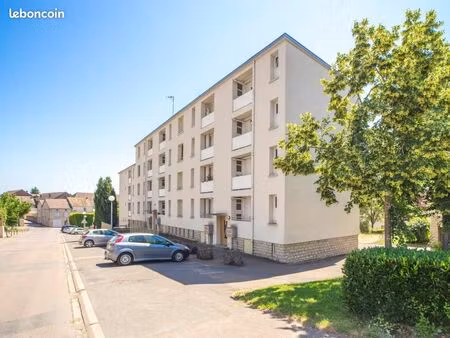 appartement 4 pièces 70 m²