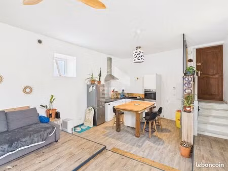 appartement 2 pièces 50 m²