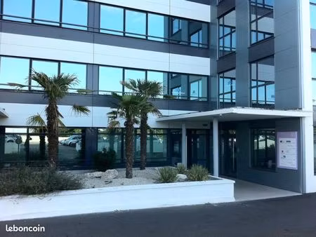 bureaux 480 m² tours