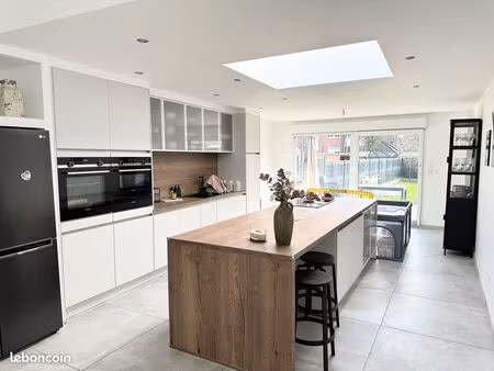 maison de ville totalement renovee