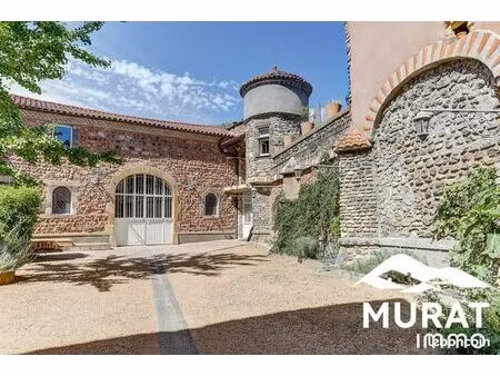 propriété 8 pièces 440 m²