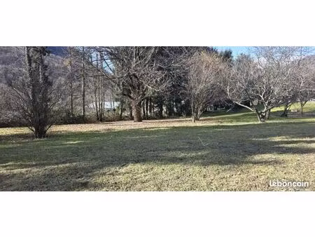 terrain 500 m² tours-en-savoie