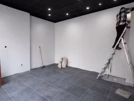 local commercial 30m2